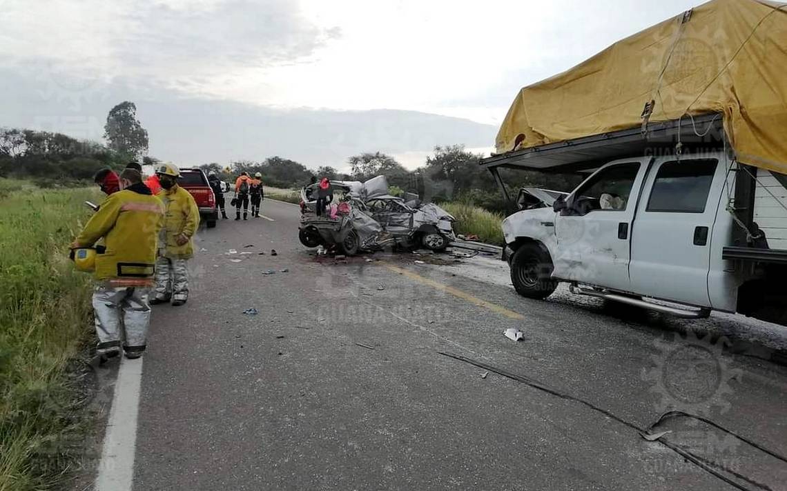 Fuerte Accidente Deja A Un Hombre Y Una Mujer Sin Vida En La Carretera Tarandacuao Jer Cuaro