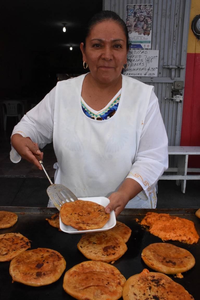 Gorditas de la familia Rodríguez: Una tradición del Barrio de Tierras  Negras - El Sol del Bajío | Noticias Locales, Policiacas, de México,  Guanajuato y el Mundo