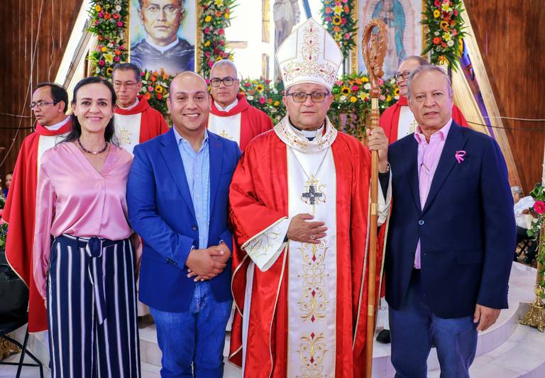 Celebran 25 aniversario de la beatificación del Padre Nieves - El Sol del  Bajío | Noticias Locales, Policiacas, de México, Guanajuato y el Mundo