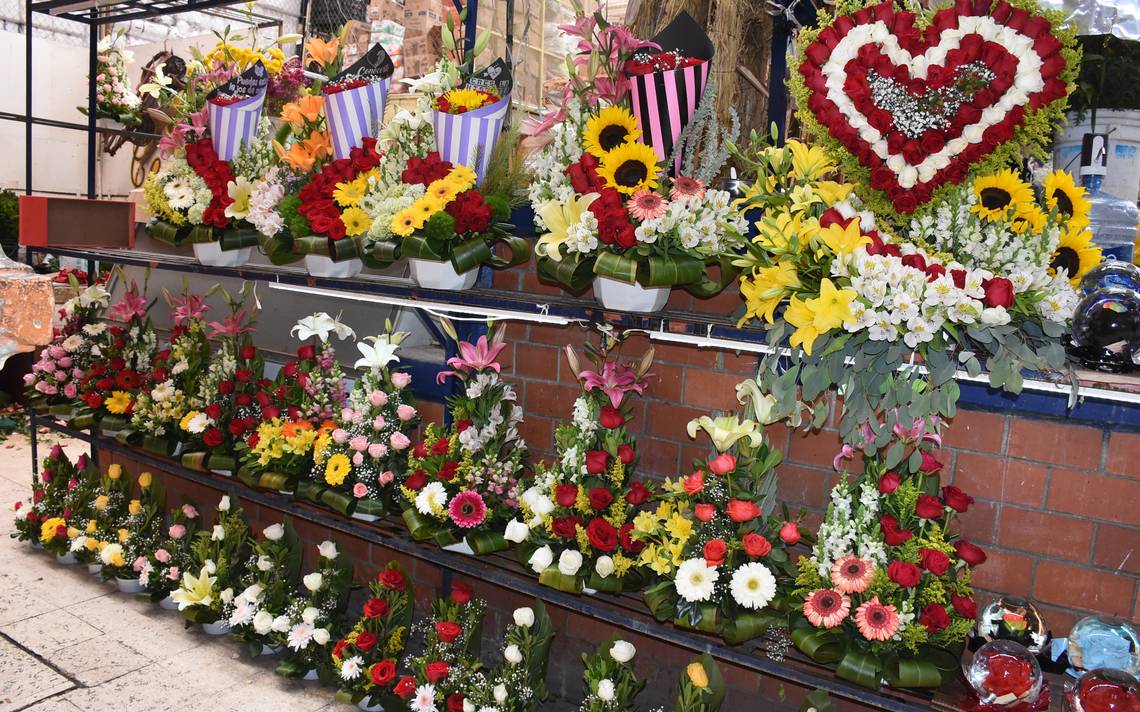 Esperan comerciantes buenas ventas por el Día de San Valentín pandemia  flores regalos mercancía - El Sol del Bajío | Noticias Locales, Policiacas,  de México, Guanajuato y el Mundo