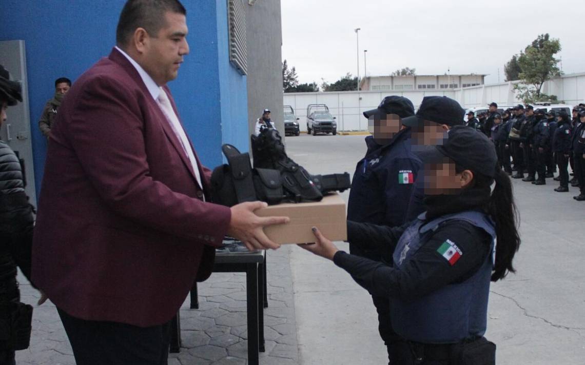 Entregan uniformes a Policías Municipales de Celaya El Sol del Bajío Noticias Locales