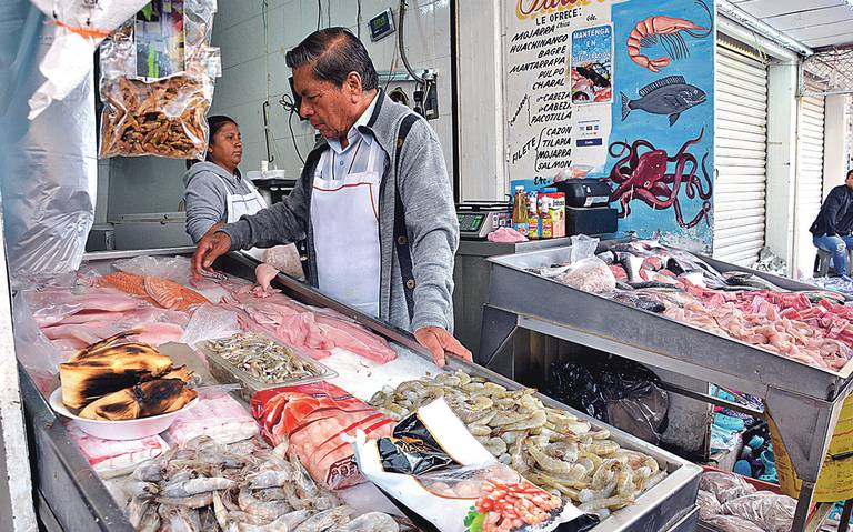 Aumenta venta de pescados y mariscos de 30% a 50%: JL - El Sol del Bajío |  Noticias Locales, Policiacas, de México, Guanajuato y el Mundo